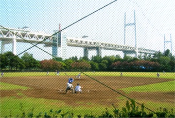 大黒港湾グラウンド：試合中－横濱フォーティーズ野球倶楽部